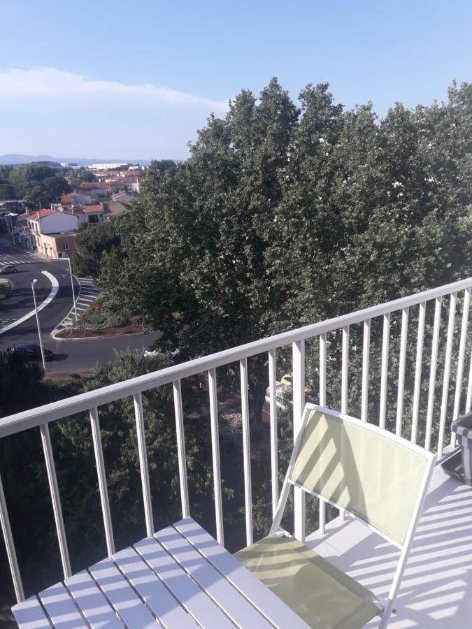 Residence D'Anjou - Grand Studio Avec Balcon Et Parking Privatif Perpiñán Exterior foto